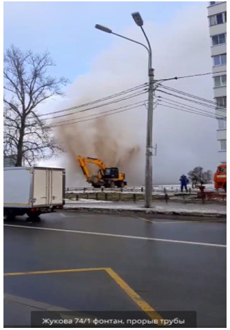 На улице Маршала Жукова заметили грязный «фонтан»