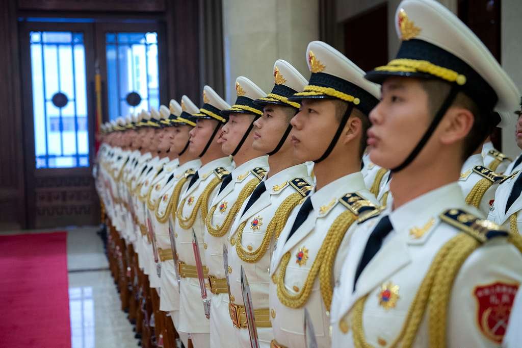 В китайской армии призвали солдат «готовиться к войне»