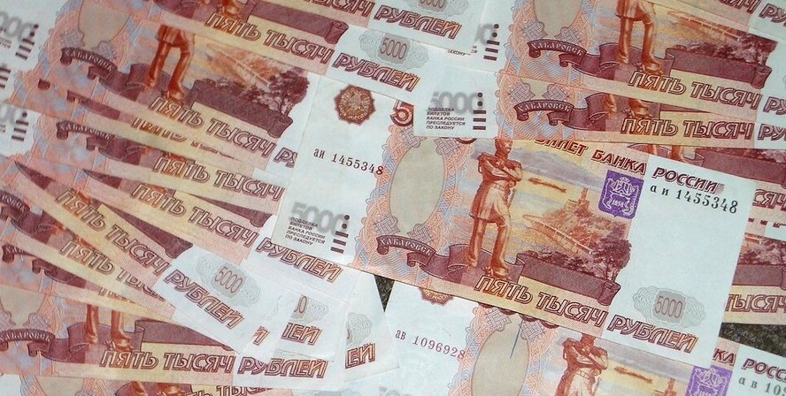 Пенсионеры Питера получат разовую выплату в 15 тысяч рублей
