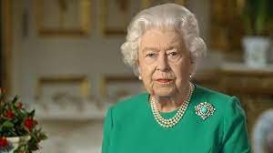 Елизавета II может не вернуться в Лондон из-за состояния здоровья