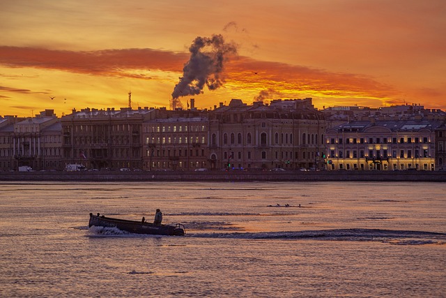 Активисты «Живого города» указали на возможный снос корпусов завода Парамонова в Петербурге