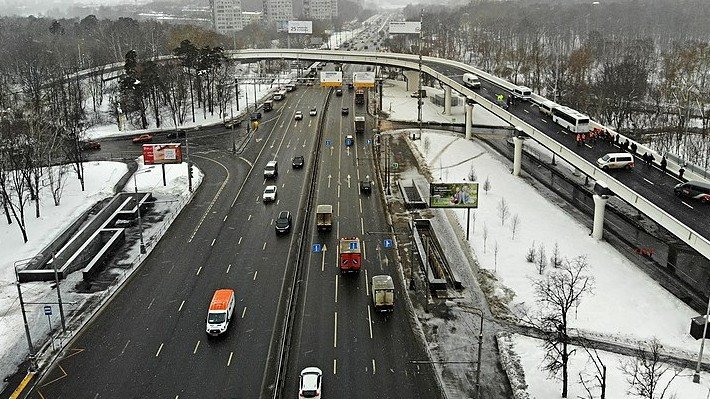 В Москве в тоннеле на Волоколамском шоссе произошел прорыв воды