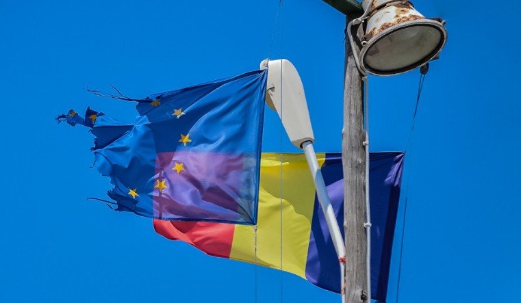 Румыния стягивает к своим границам военную технику