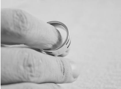 В Тюмени суд расторг брак после смены пола одного из супругов