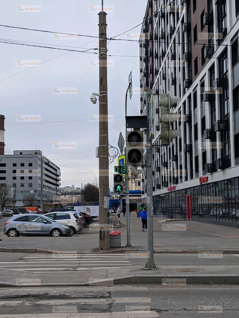 Петербуржцы продолжают жаловаться на недостаток светофоров в городе, несмотря на модернизацию дорожной системы