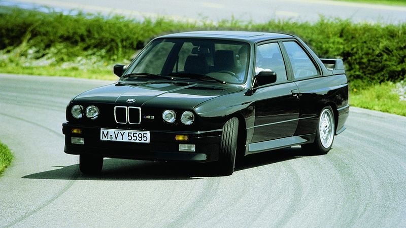 В Европе на продажу выставлен редкий кабриолет BMW M3