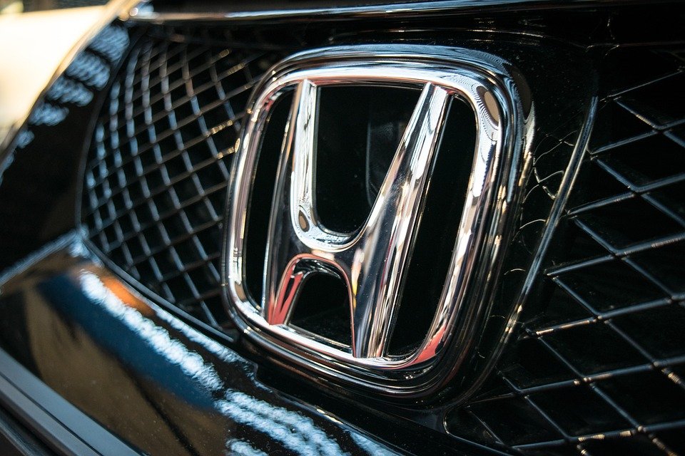 В Сети появились шпионские снимки бюджетного кроссовера от компании Honda