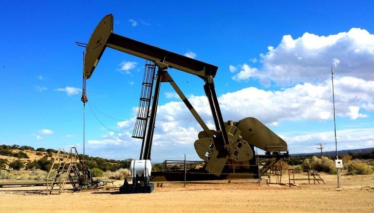 Захарова: Российско-пакистанские компании достигли предварительного соглашения по цене на нефть