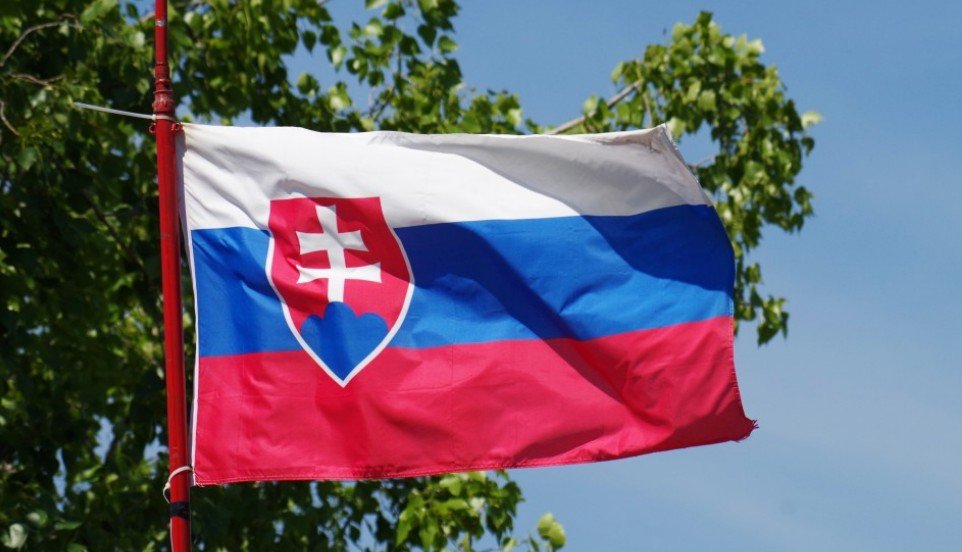 Премьер-министр Словакии Фицо назвал табуированной в ЕС тему санкций против России