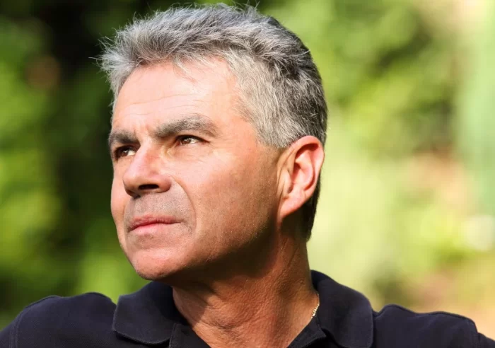 Учёные в ФРГ пытаются раскрыть тайну амулета, меняющего историю… 