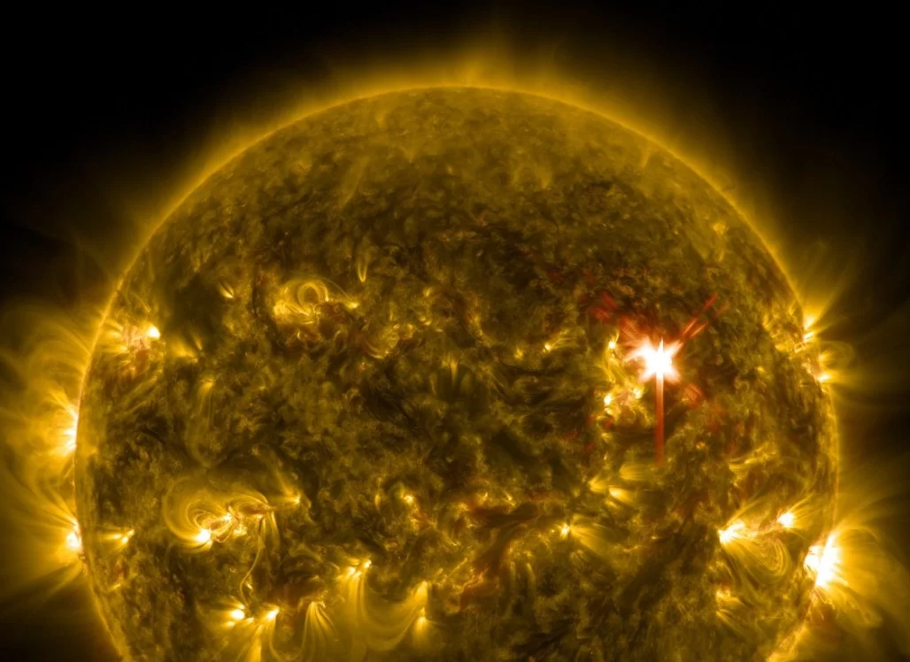 Ученые разгадали загадку сверхгорячей короны Солнца