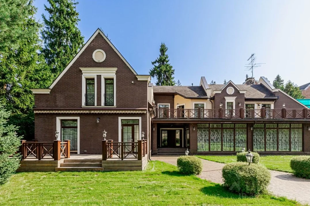 Загородная недвижимость на Новорижском шоссе