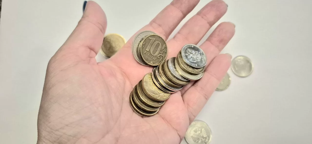 Рубль укрепляется, попадает в топ-5 самых доходных активов мира