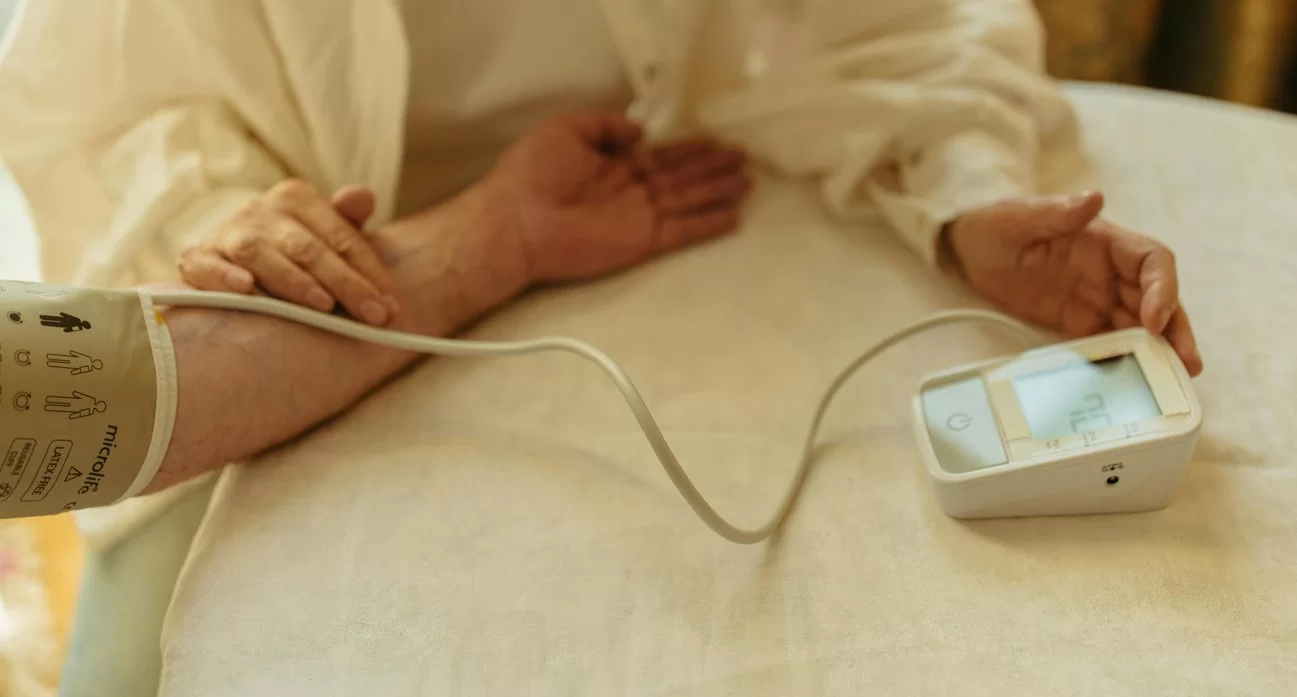 Ученые из США связали быстрое снижение давления с сокращением риска смертности