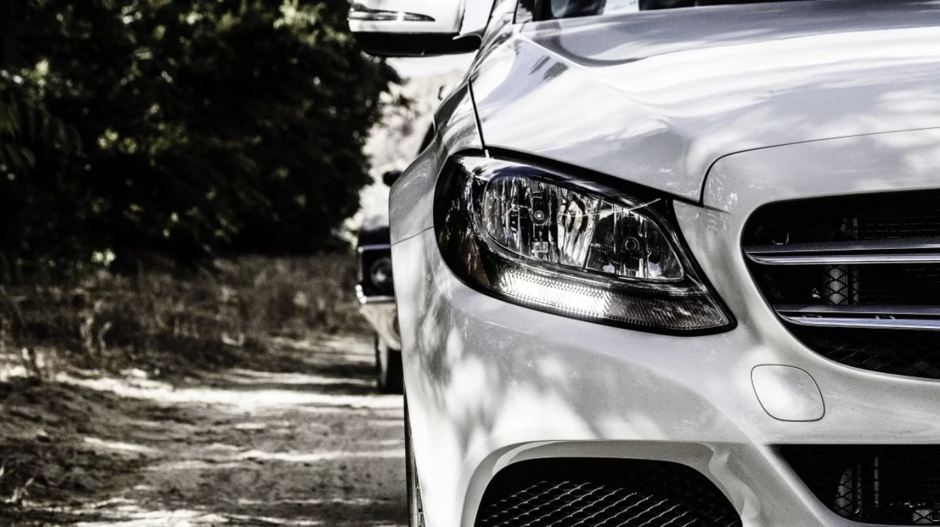 Запуск обновлённого кроссовера Jaecoo J7 в России: новые комплектации и стартовая цена 2,7 млн рублей