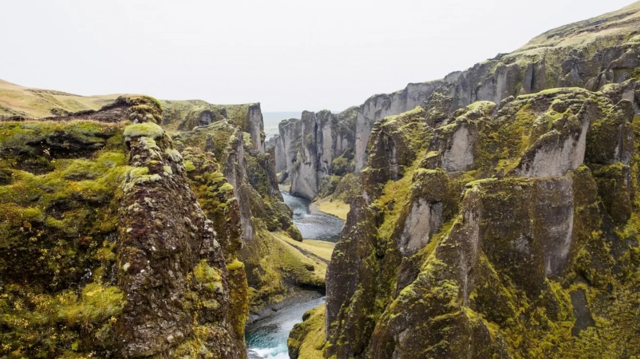 Ученые из США заявили, что в будущем один из континентов разорвет на части