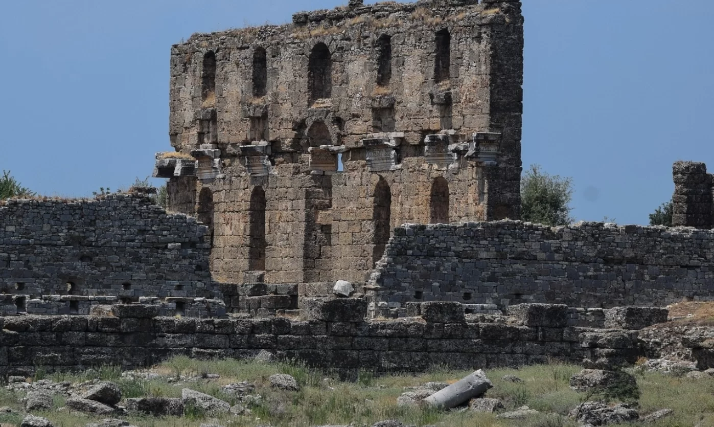 С помощью лидара археологи могли найти место потерянного города Мадинат аль-Захира