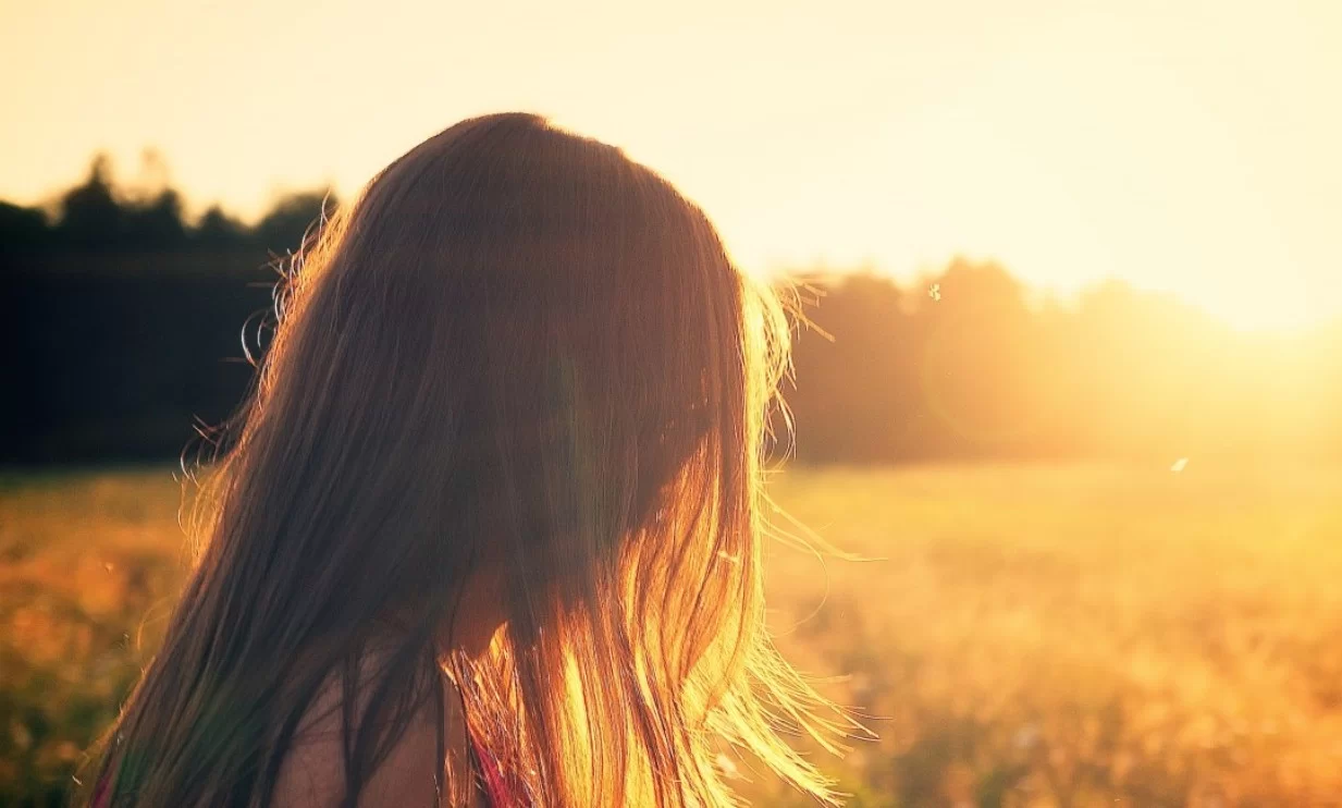 Учёные обнаружили в наращенных волосах десятки веществ, связанных с риском рака