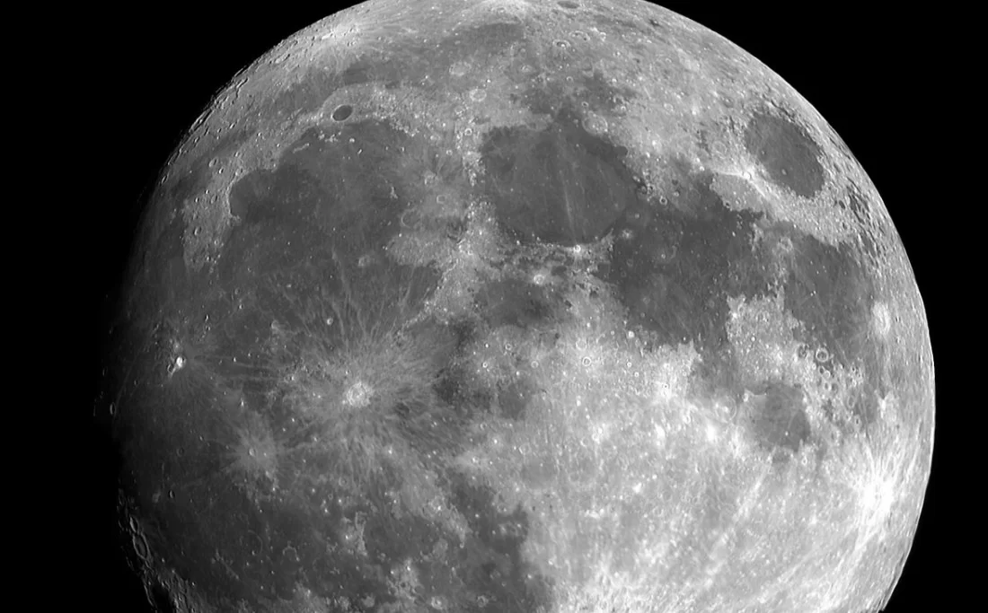 Смитсоновский институт выявил на Луне 1114 новых разломов и расширил карту морей