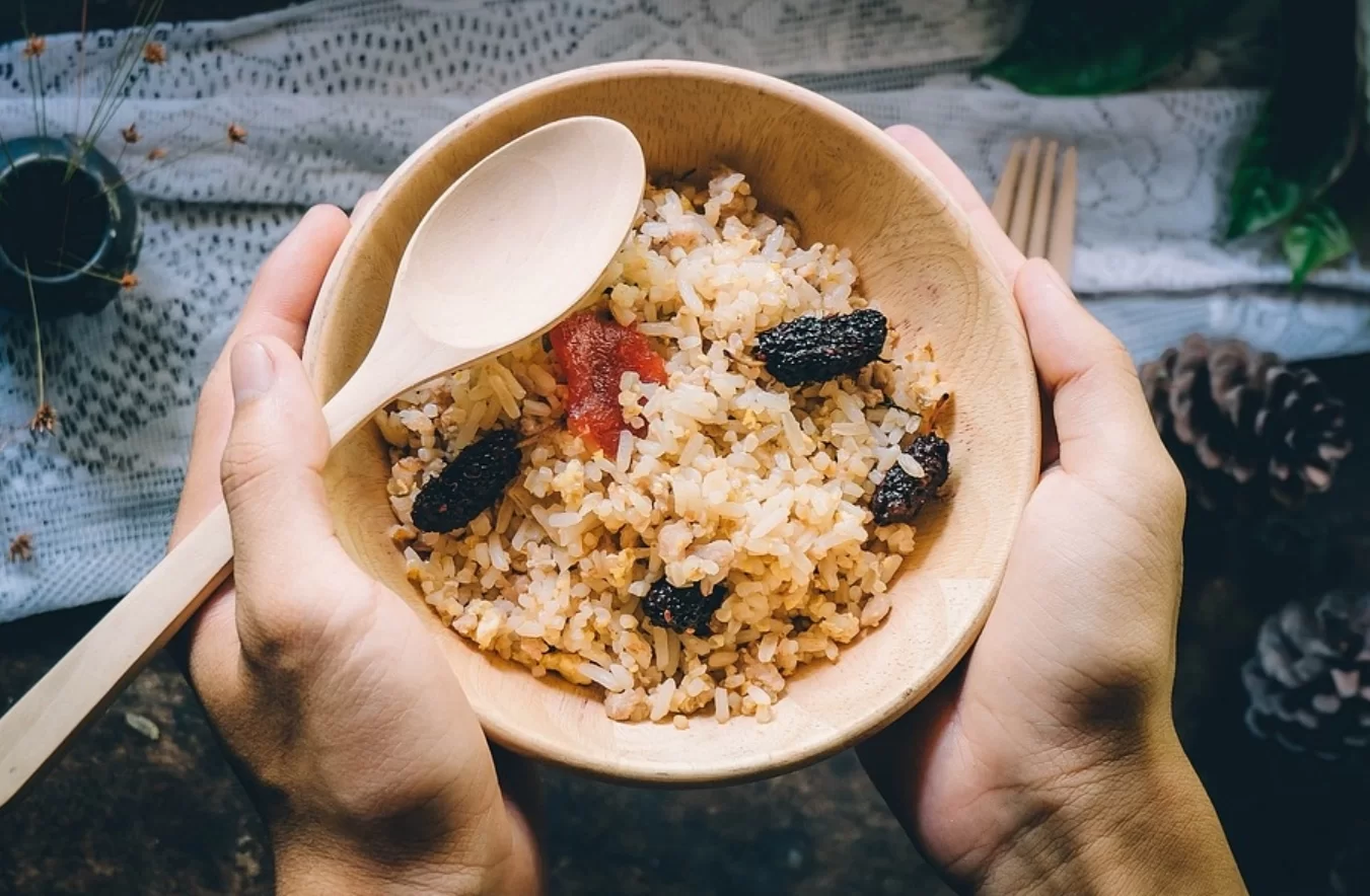 Ученые назвали ранний прием пищи полезным для метаболического здоровья