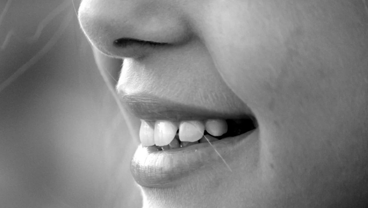 В России разработали инновационную жвачку для борьбы с кариесом